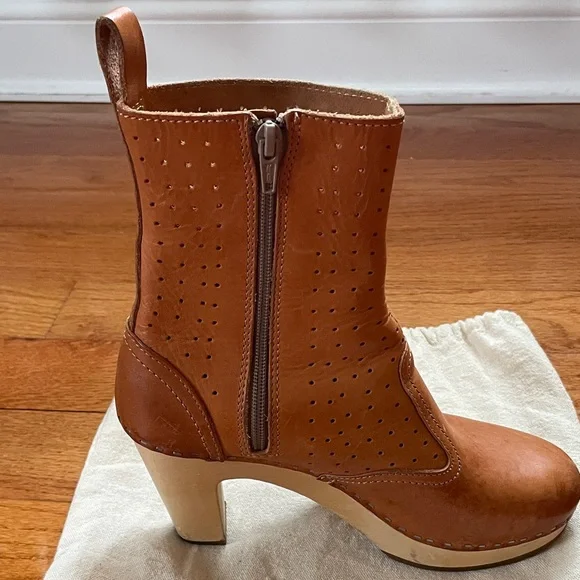 Swedish HASBEENS Perforated Tan Leather Platform Ankle Boots Size 38 - Picture 9 of 12